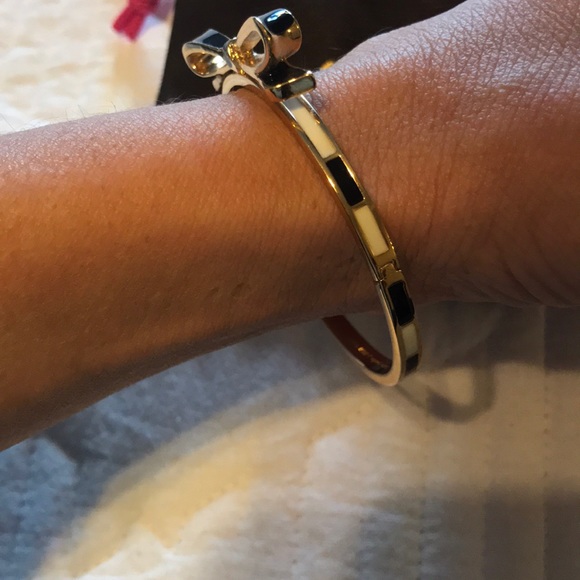 Kate Spade black and white gold bow bangle - Picture 2 of 5
